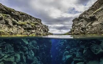  در اعماق اقیانوس آرام، پوسته‌ی زمین در حال ازهم‌پاشیدن است