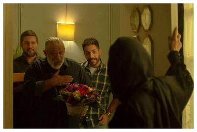  تیغ ساترا بر گردن پیرپسر / پخش آنلاین متوقف شد