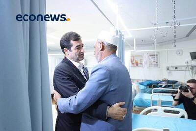  عیادت وزیر ورزش و جوانان از صابر کاظمی - اکونیوز