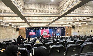  کنایه به برگزارکنندگان تجمع ضد روحانی و ظریف؛ خودشان نیامده بودند/ معلوم شد حتی نماینده خودشان هم نیستند