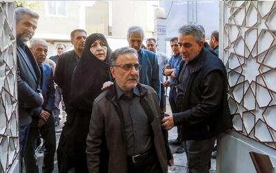  مراسم تشییع برادر سید مصطفی تاجزاده