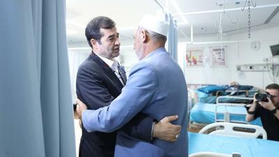  دنیامالی پس از عیادت صابر کاظمی: از هر لحاظ کنار خانواده‌اش هستیم