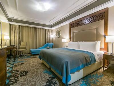  افتتاح مجموعه اقامتی ویژه ایثارگران در اراک با حضور استاندار مرکزی