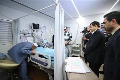  عیادت وزیر ورزش و جوانان از صابر کاظمی