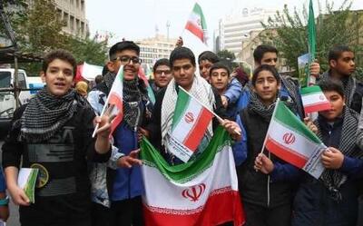  راهپیمایی روز ملی مبارزه با استکبار در ۵۴ نقطه استان سمنان برگزار می‌شود