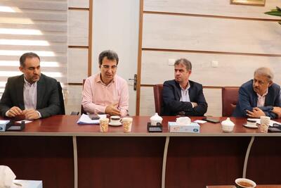  یک مسئول‌ خبر داد: ممنوعیت نقل و انتقال وکالتی طرح‌های نیمه تمام شهرک‌ها و نواحی صنعتی