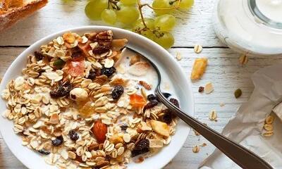  چرا صبحانه‌های پرکربوهیدرات برای سلامت بدن مضر هستند؟