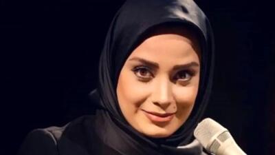  نگاهی به استایل و ژست پاییزی صبا راد مجری خوش صدا / بیرون از صدا و سیما اصلا قابل شناسایی نیست!