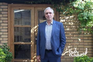  میرمحمد صادقی: دولت پزشکیان دولت کندی است/نهاد دولت شرکت سهامی نیست که به همه گروه‌ها سهم بدهند/ آیا پزشکیان از حامیان خودش غفلت کرده است؟