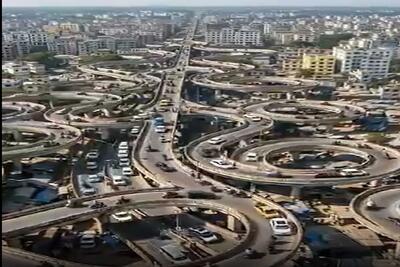  معماری خلاقانه؛ پل تو در تو ساختن هر کی هر کیه صغیر و کبیر توش سرگیجه میگیرن