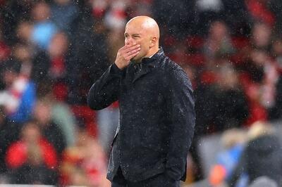  شیرر: شکست لیورپول مقابل استون ویلا به‌معنای خروج کامل آن‌ها از کورس قهرمانی لیگ برتر خواهد بود