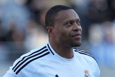  باپتیستا: چند مربی سیاه‌پوست در لیگ‌های برتر می‌بینید؟ این تصادفی نیست!