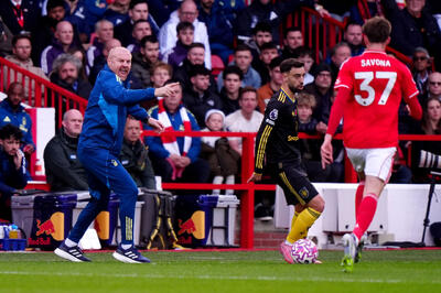  جنجالی و بحث‌برانگیز؛ کرنر منجر به گل منچستریونایتد اشتباه بود؟ / عکس