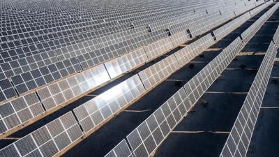  متا و انرژی خورشیدی؛ بزرگ‌ترین خرید برق تجدیدپذیر برای دیتاسنترهای هوش مصنوعی