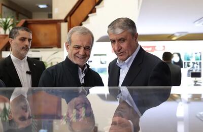  پزشکیان: تأسیسات هسته‌ای را دوباره و با قدرت بیشتری می‌سازیم