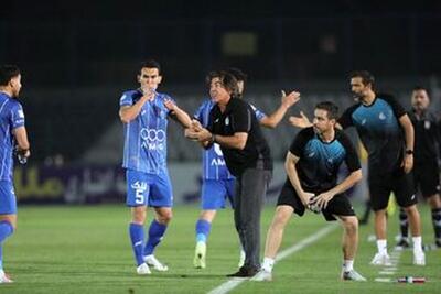  اکبری: این استقلال حالا روی دور قهرمانی است