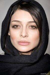  تاریخ وبگردی | استوری جدید«از ساره بیات»با استایلی زیبا