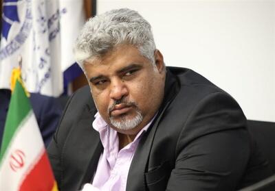  صادرات قانونی کاهش یافته اما واقعی نه/ قوانین باعث رونق کارت های بازرگانی یکبار مصرف شده