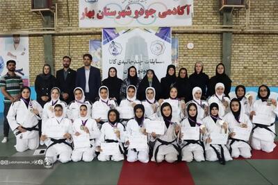  همدان قهرمان مسابقات کاتا جودو بانوان کشور