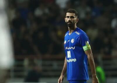  مدافع استقلال‌خوزستان: اعتصاب حق طبیعی بازیکنانمان بود/ بازی با تیم‌ بزرگی مثل پرسپولیس هیجان‌انگیز است