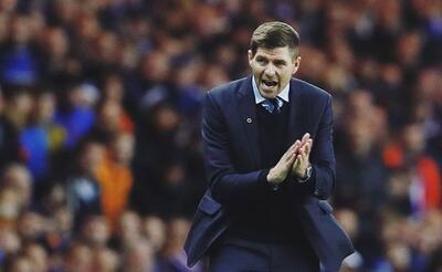  استیون جرارد: بازگشت به رنجرز وسوسه‌انگیز اما در زمانی نامناسب بود