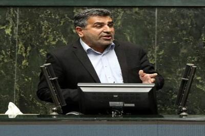  نماینده مجلس: آمار دقیقی از اتباع غیرمجاز حاضر در کشور در دست نیست / یک میلیون و دویست هزار نفر از اتباع خارجی از کشور خارج شده‌اند