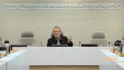  لاریجانی: خواسته های آمریکا ته ندارد/  بعد از غنی سازی می‌گویند، برد موشک‌تان هم کم کنید و در منطقه همان کاری را انجام دهید که ما می‌گوییم