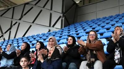  خروج «مشهد» از «آکبند»!