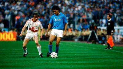  ادعای رشوه و نقش مافیا در قهرمانی ناپولیِ مارادونا