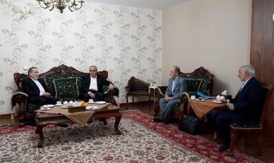  دیدار عراقچی با پدر زندانی ایرانی در ترکیه - ایران ویو 24