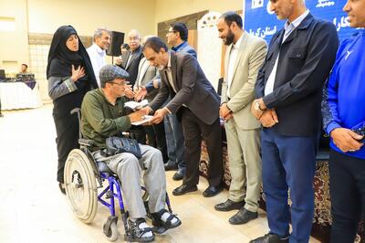  مربیان و قهرمانان ورزش جانبازان و توان‌یابان استان کرمان تجلیل شدند