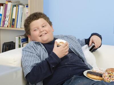  همچنان یک‌سوم دانش‌آموزان اضافه‌وزن دارند