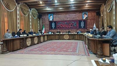  لزوم تسریع در خرید اتوبوس و تعیین تکلیف نیروهای شرکتی شهرداری تبریز