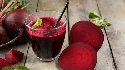  با خوردن این آب میوه فشار خون خود را پایین بیاورید!