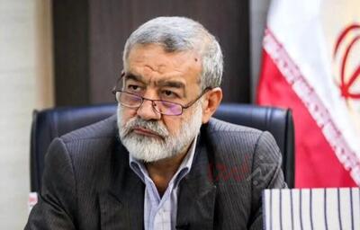  غضنفری : روحانی را دار بزنید