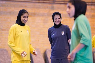  قهرمان آسیا چشم‌انتظار حمایت فدراسیون فوتبال/ فرصت را از جوانان نگیرید - پارس فوتبال
