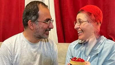  عکس ها / نگاهی به چیدمان خلاقانه خانه  سوسن پرور و مرد عاشق پیشه اش بعد 13 ساله‌ مخفیکاری/ از لوسترهای شاهانه تا مبلمان و میز ناهارخوری ست .. از شمعدانی های تا پرده های خوشرنگ و ...