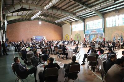  بازدید رئیس کل دادگستری البرز و ۱۸۰ قاضی از ندامتگاه مرکزی کرج/۶۰۳ زندانی آزاد شدند + فیلم