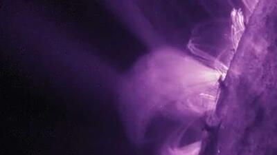  خورشید اسلحه پر خود را به سمت زمین نشانه گرفت