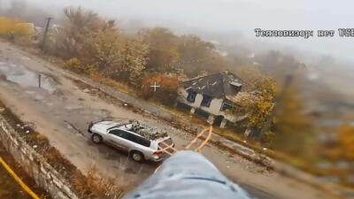  نیروهای امنیتی روسیه به خبرگزاری اسپوتنیک گفتند که معاون فرمانده تیپ چهاردهم توسط یک پهپاد روسی در منطقه خارکف به شدت زخمی شد