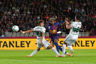  بارسلونا و دیگر «هیچ»؛ شادی گل معنادار لامین یامال پس از گشودن دروازه الچه / عکس