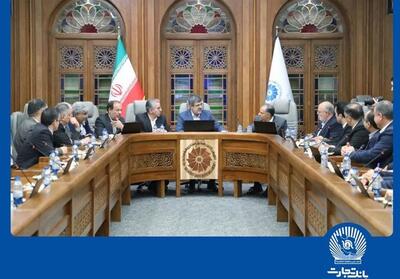  فصل جدید همکاری بانک تجارت با صنایع و کسب‌وکارهای استان یزد - تسنیم