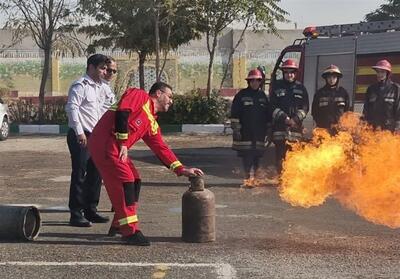  برگزاری مانور مدیریت بحران در دبیرستان طباطبایی اسلامشهر - تسنیم