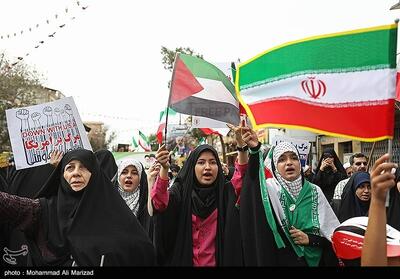  اعلام مسیرهای راهپیمایی یوم‌الله 13 آبان در قم - تسنیم