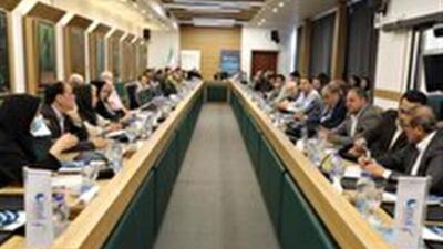  بررسی روش‌های نوین درمان ناباروری مردان در یزد
