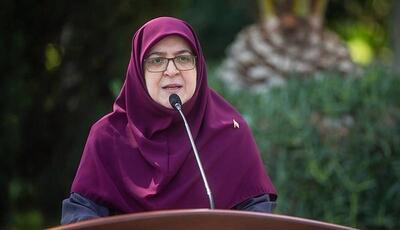  مهاجرانی: نه کارمندی اخراج و تعدیل می‌شود نه حقوق کسی کاهش می‌یابد