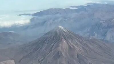  دماوند بی‌برف؛ منظره‌ای ناآشنا در میانه پاییز!