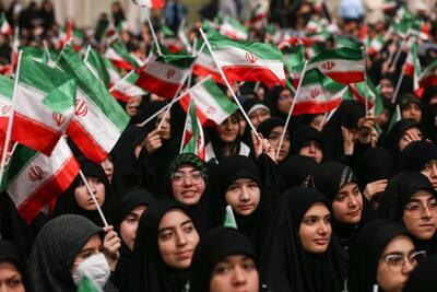  تصاویر منتخب از دیدار دانش‌آموزان و دانشجویان با رهبر انقلاب اسلامی