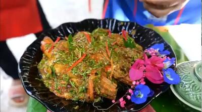  غذای خیابانی تایلند؛ طعم بی‌نظیر کاری شاه میگو (فیلم)