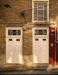  یک خانه با دو درب در تهران، الله اکبر که چقدر خوشگل است